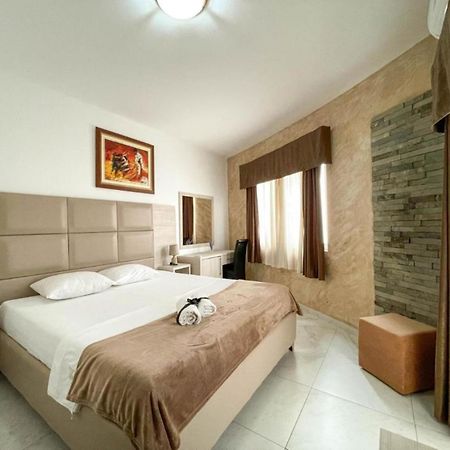 Imperial Hotel Ulcinj Exterior foto